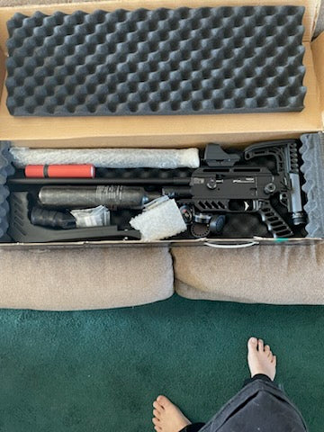(USED) FX DREAMLINE TACTICAL PACKAGE DEAL .22 CALIBER 2000 (OBO)